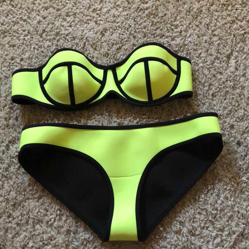 Bikini swimwear